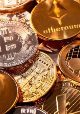 بعد الخسائر الفادحة.. ما مستقبل العملات المشفرة؟