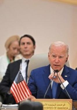 الرئيس الأمريكي: لن نسمح لأي بلد بأن يسيطر على آخر بالطرق العسكرية