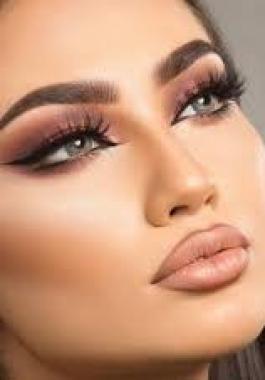 مكياج العيون