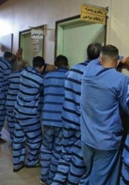 إيران.