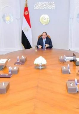 السيسي يُتابع الموقف التنفيذي الخاص بالمشروعات الاستثمارية لقناة السويس