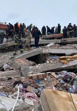 زلزال تركيا 5.jpg