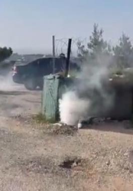 إصابة لبناني بقنبلة دخانية أطلقها جيش الاحتلال