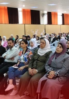مطالب العاملين في مخيمات الضفة
