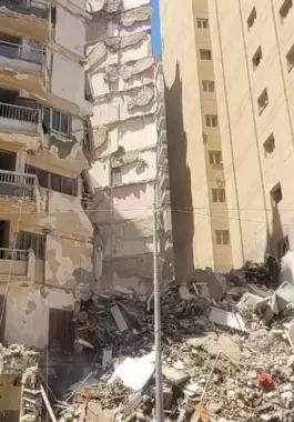 انهيار مبنى