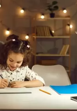 10 نصائح لمساعدة الأطفال في الواجبات المنزلية