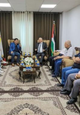 غزّة: نقيب المقاولين يستقبل وفد من هيئة الشؤون المدنية