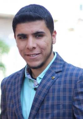  الصحفي محمد فايز أبو مطر