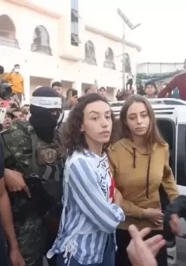 أسرى-إسرائيليون-1701662432.webp
