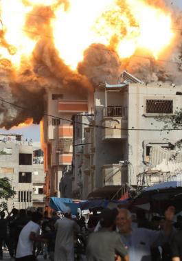 شهيدان ومصابون في قصف الاحتلال شرق خانيونس.. اخبار غزة