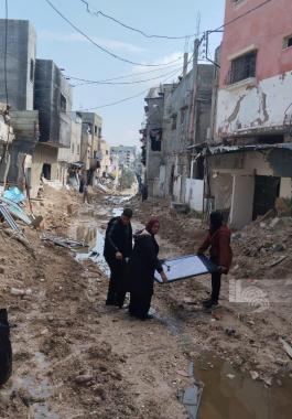 الاحتلال يجبر الأهالي على إخلاء منازلهم