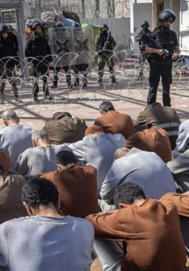 قمع الأسرى في سجون الاحتلال