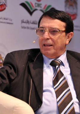 رياض نعسان آغا