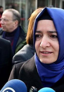 احتجاز وزيرة الأسرة التركية في روتردام.jpg