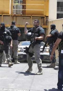 اعتقال لاجئة فلسطينية بسورية يرفع عدد المعتقلات لـ81