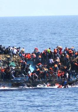 160607220851_migrant_boat1_640x360_ap_nocredit