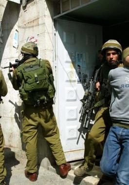 احصائية: مليون فلسطيني وعربي اعتقلهم الاحتلال منذ النكسة