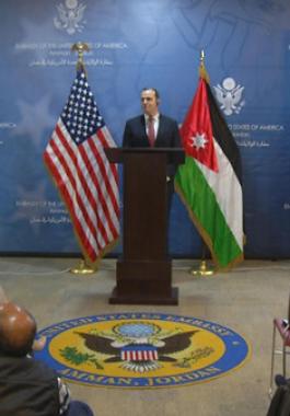 التحالف الدولي يقر بقصف حلفاء للأسد بدير الزور السورية