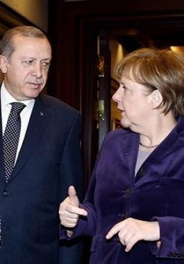 أردوغان يزور ألمانيا عقب سلسلة من الخلافات.jpg