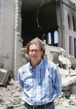 Martin_Lejeune-in-front-of-AlAmin-Mosque-29-july