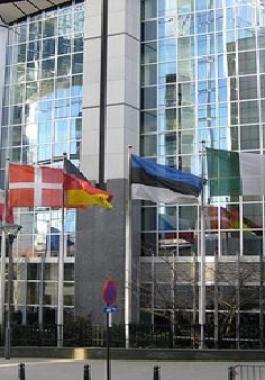 8b888da5-3439-4330-a3bc-d35a8bad63b3_16x9_600x338