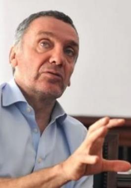 الأرجنتيني سانتياغو كانتون.jpg