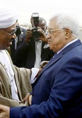 عباس والبشير.jpg