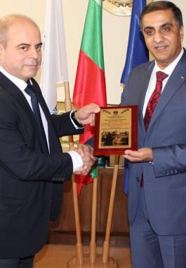 السفير-المذبوح-وكالة-خبر