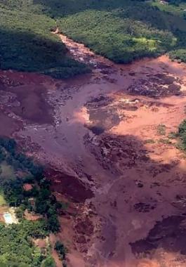 نحو 200 مفقود إثر انهيار سد في البرازيل