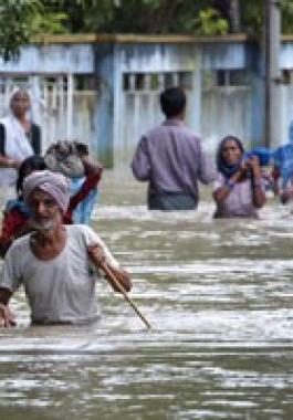 2000 قتيل و40 مليون متضرر بفيضانات آسيا