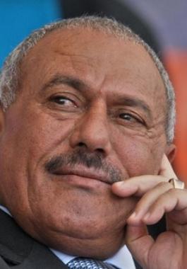 أنباء متضاربة عن مصير صالح بعد تفجير منزله