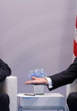 ترمب يطلب من بوتين تسهيل تسوية مع كوريا الشمالية.jpg