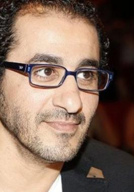 أحمد حلمي يحذف فيلمه “الممنوع من العرض”.. ويوجه رسالة لجمهوره