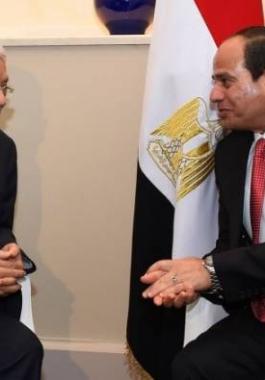 عباس والسيسي.jpg