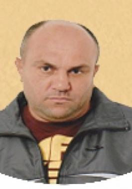 عماد كميل.jpg