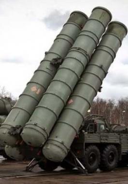 منظومة صاروخية.jpg