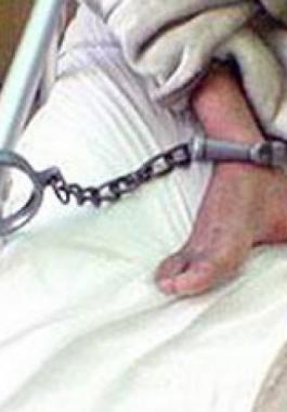 اسير مريض.jpg