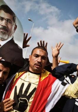 إخوان مصر: مستعدون للتفاوض مع الحكومة حال إطلاق سراح مرسي و