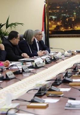 حكومة التوافق تجدد مطالبتها للمجتمع الدولي بضرورة التدخل لإنقاذ حياة الأسرى