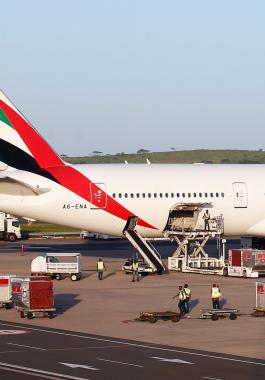 بالفيديو: خبير يكشف أسباب اندفاع قطر لاعتراض طائرة إمارتية