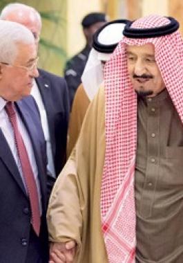 عباس والملك.jpg