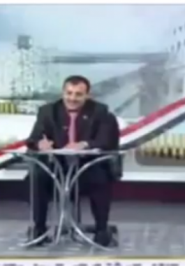 بالفيديو : متصل يحرج مذيع التلفزيون اليمني ويفضحه على الهواء مباشرة!