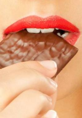 تحذير جنسي: للحفاظ على العضو الذكري توقفوا عن تناول الشوكولا.. وإلّا!