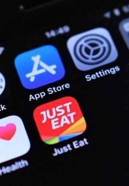 تطبيق من أبل 