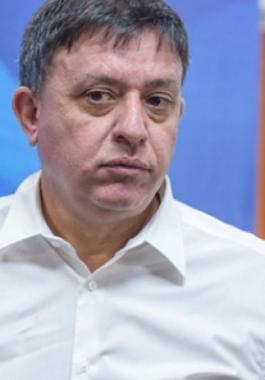 آفي غباي يُهدد مُرسلي منفذي العمليات بضربهم بيد من حديد.jpg