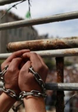 الإفراج عن أسير مقدسي بعد انتهاء مدة محكوميته.jpg