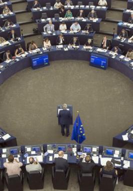 تصويت أوروبي لصالح فرض تأشيرات دخول على الأميركيين