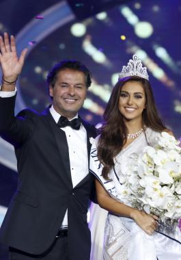 561cdf8ac46188df658b45e0