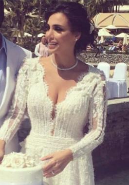 1459755058.420160.inarticleLarge