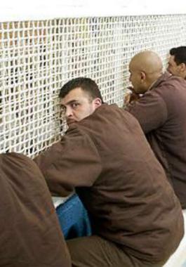 أسرى في سجون الاحتلال